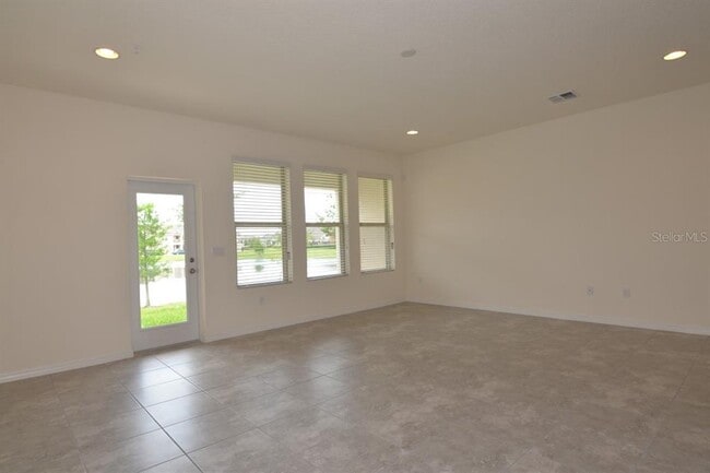 Building Photo - 413 Merry Brook Cir