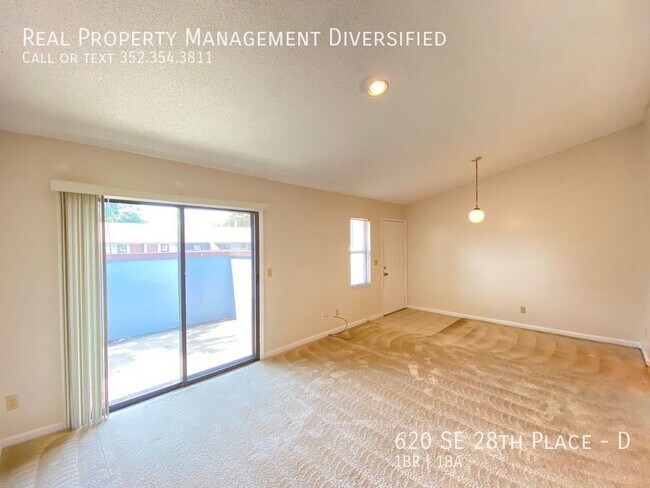 Building Photo - 620 SE 28th Pl