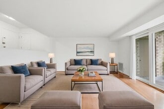 Building Photo - 5578 Burnside Dr