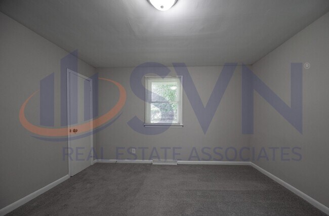 Building Photo - 1122 Fiske St