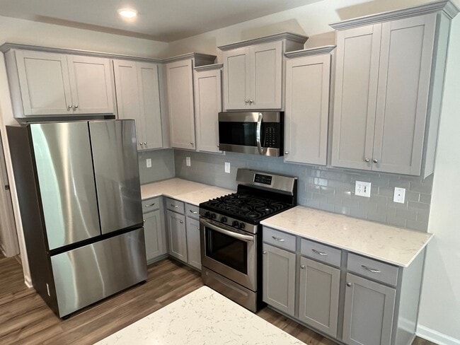 Building Photo - Newly Built 3 Bed + Loft Home in The Palis...