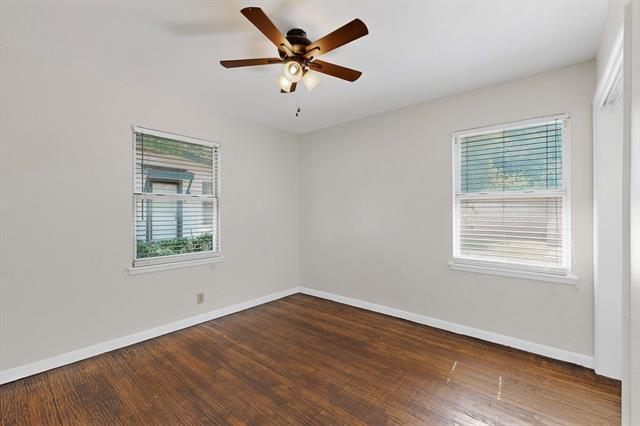 Building Photo - 317 W Pecan St