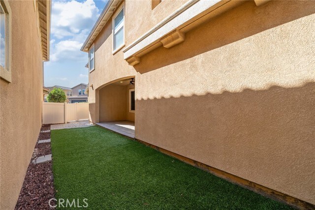 Building Photo - 7265 Enclave Dr