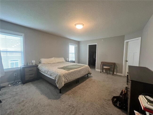 Building Photo - 7262 Zircon Ct N