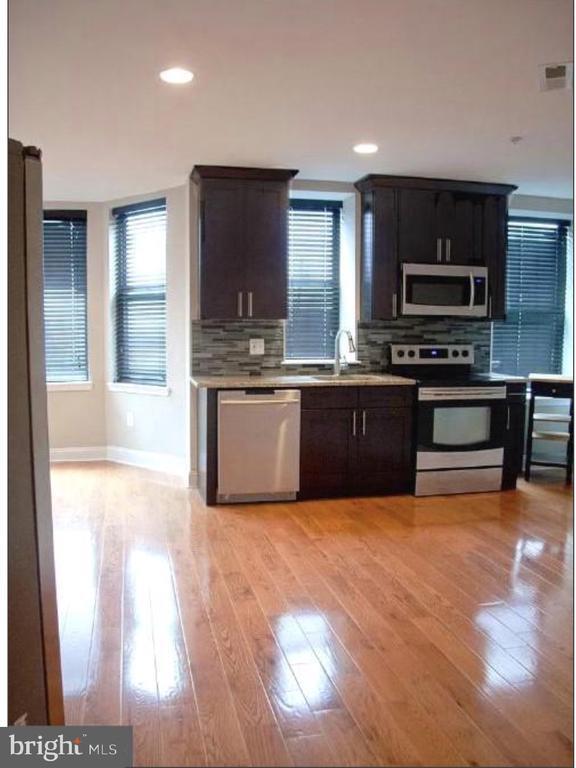 Building Photo - 1250 Ridge Ave