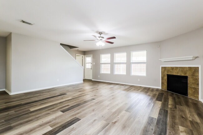 Building Photo - 20806 Fox Trot Ct