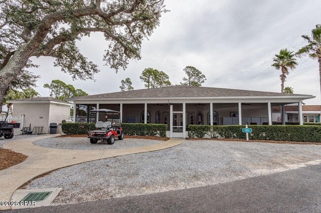 Building Photo - 1219 Thomas Dr