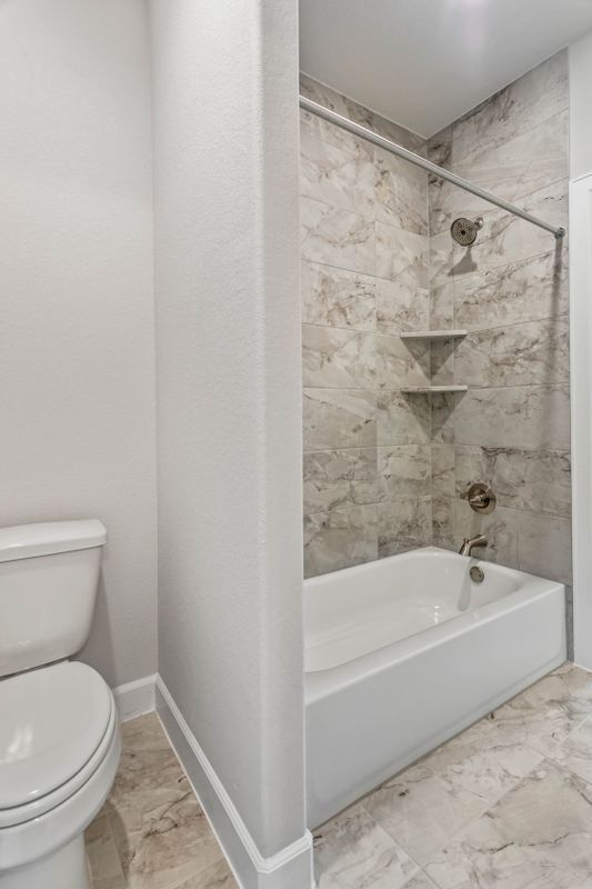 Building Photo - 206 Abbeyville Walk
