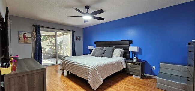 Building Photo - 10123 Fairtree Ln