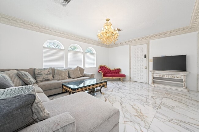 Building Photo - 24 Windermere Ln