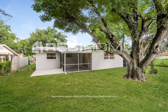 Building Photo - 1407 Sunridge Rd