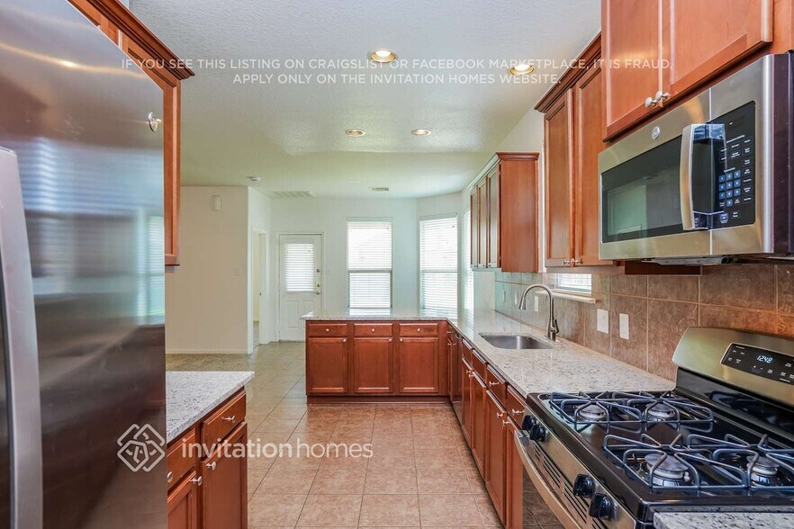 Building Photo - 13018 Millstream Bend Ln