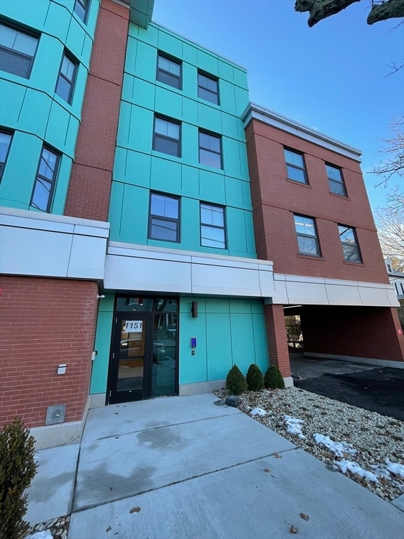 Building Photo - 1151 Walnut St