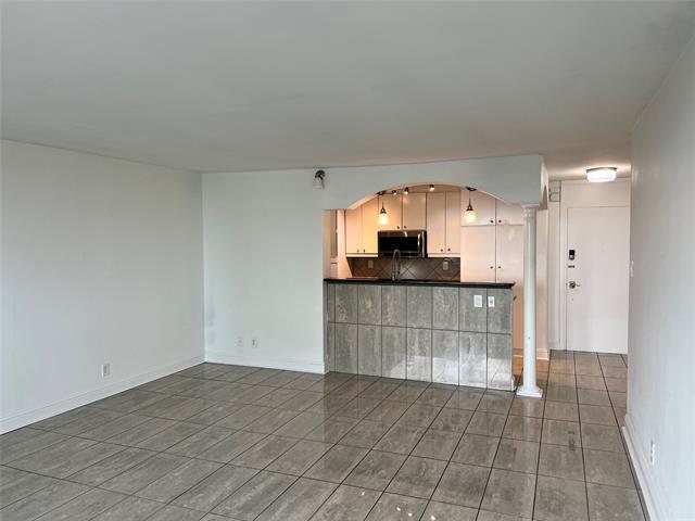 Building Photo - 3883 Turtle Creek Blvd