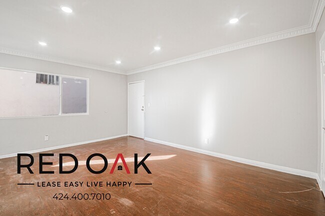 Building Photo - 436 Normandie Pl