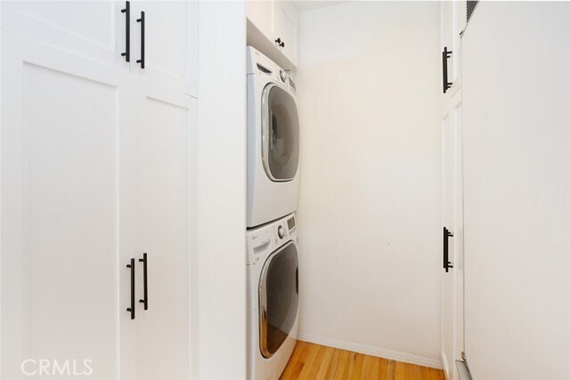 Building Photo - 1113 Amoroso Pl