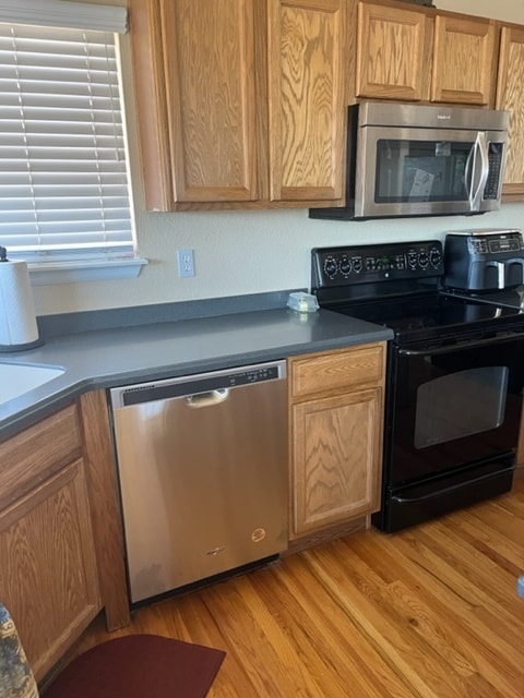 Building Photo - 9904 Antler Creek Dr