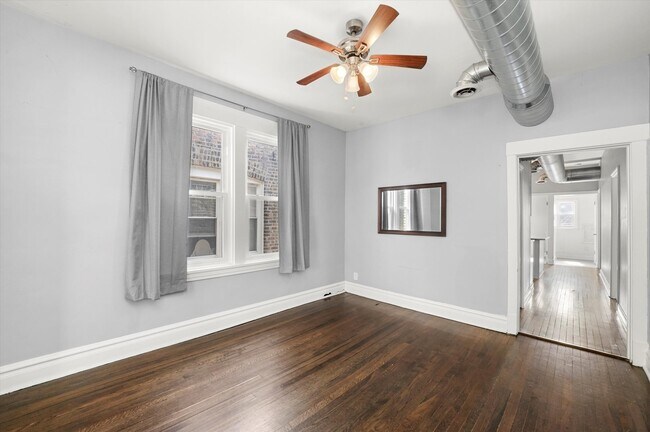 Building Photo - 1124 N Central Park Ave