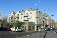 Building Photo - Ravenna Park Place