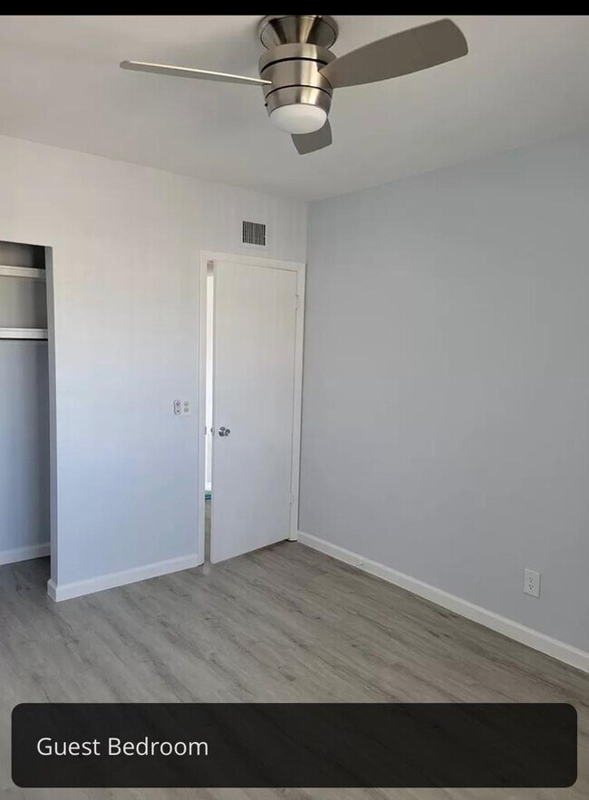 Guest Bedroom - 2429 Ecuadorian Way