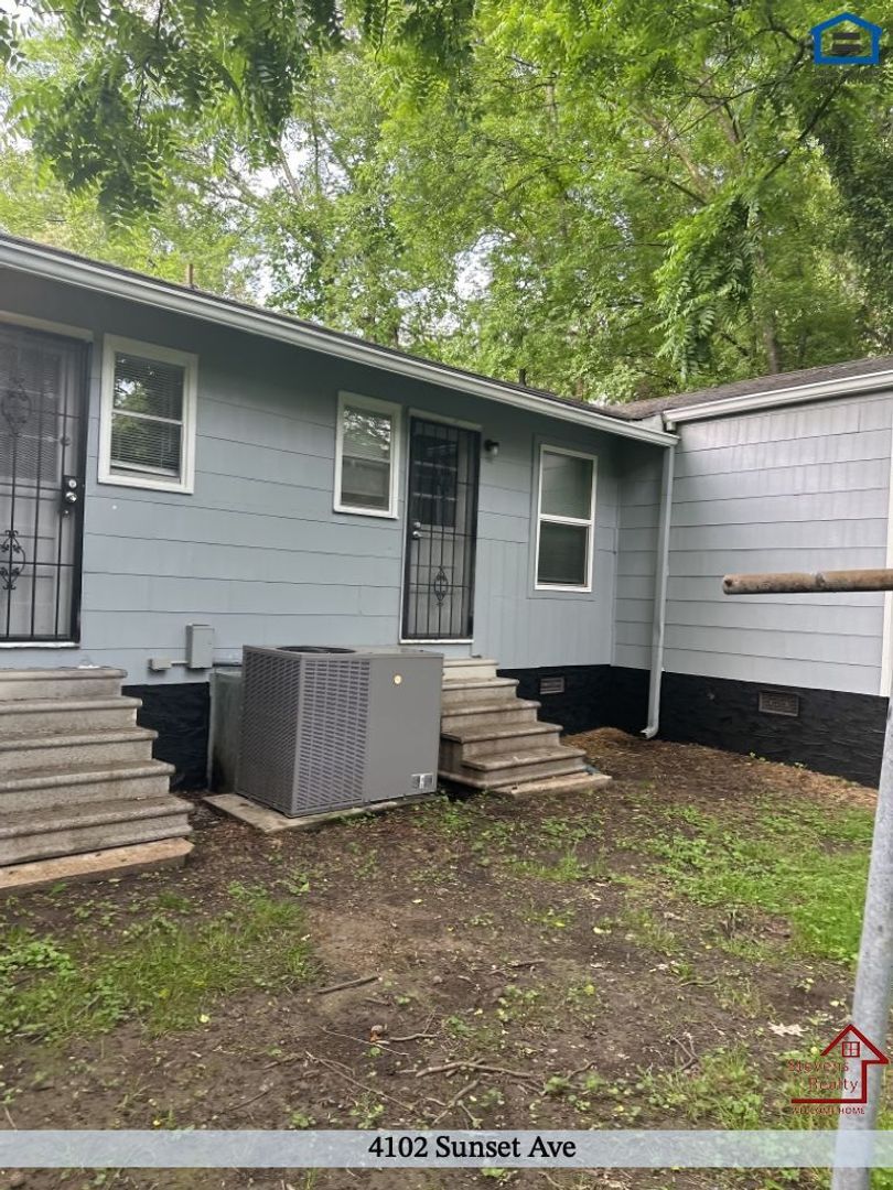 Building Photo - 4102 Sunset Ave