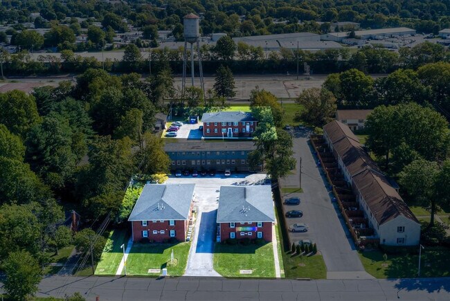 Building Photo - 1439 Townley Dr