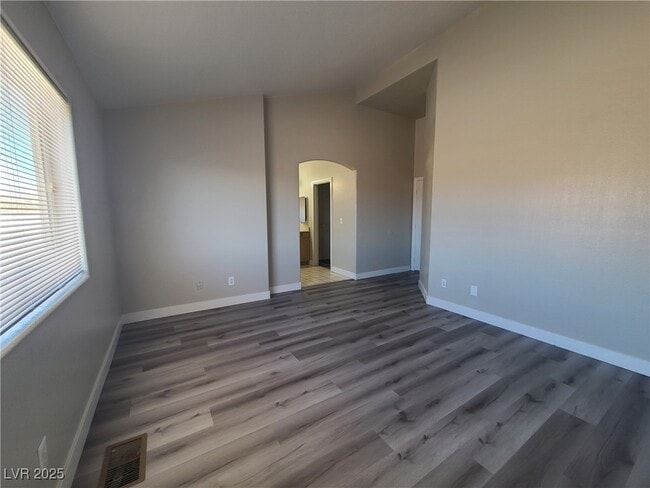 Building Photo - 5990 Badlands Ln