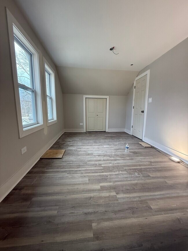 Building Photo - 16913 Jodave Ave