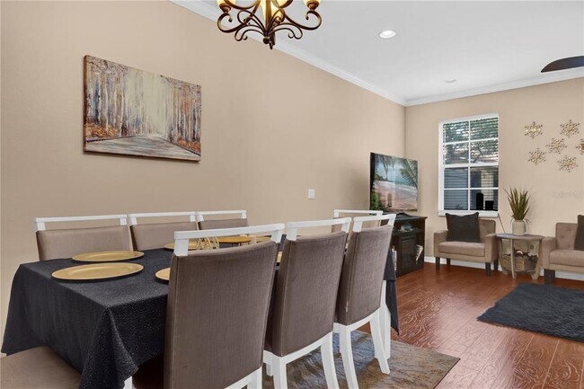 Building Photo - 5150 Fiorella Ln