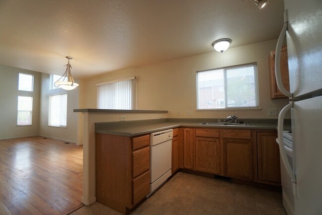 Building Photo - 6613 Payette Dr