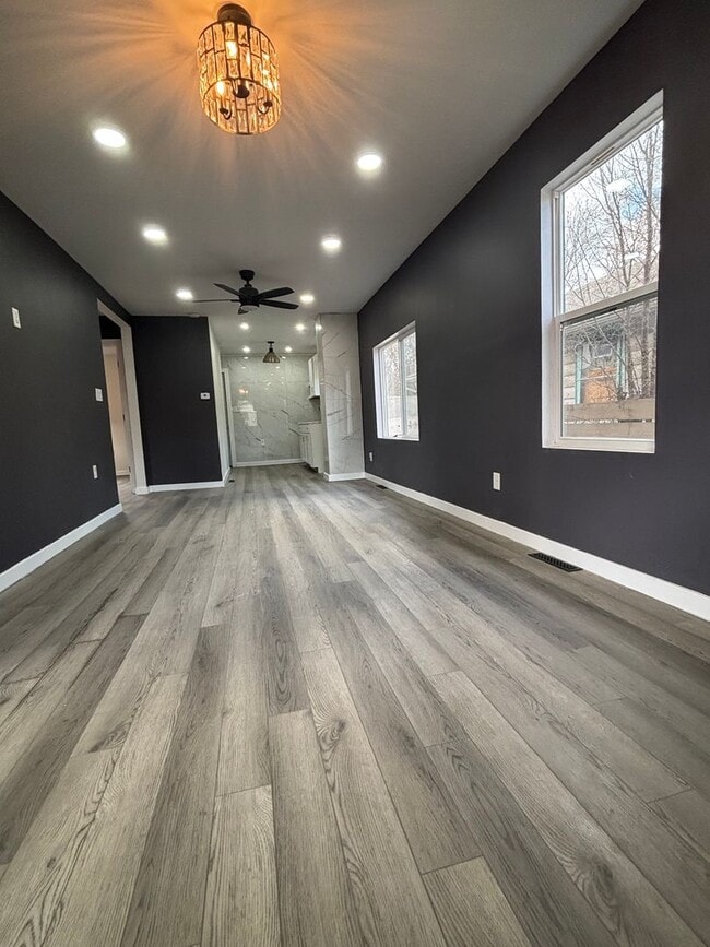 Building Photo - Charming 3-Bedroom Home with Updated Features – Room to Live and Grow