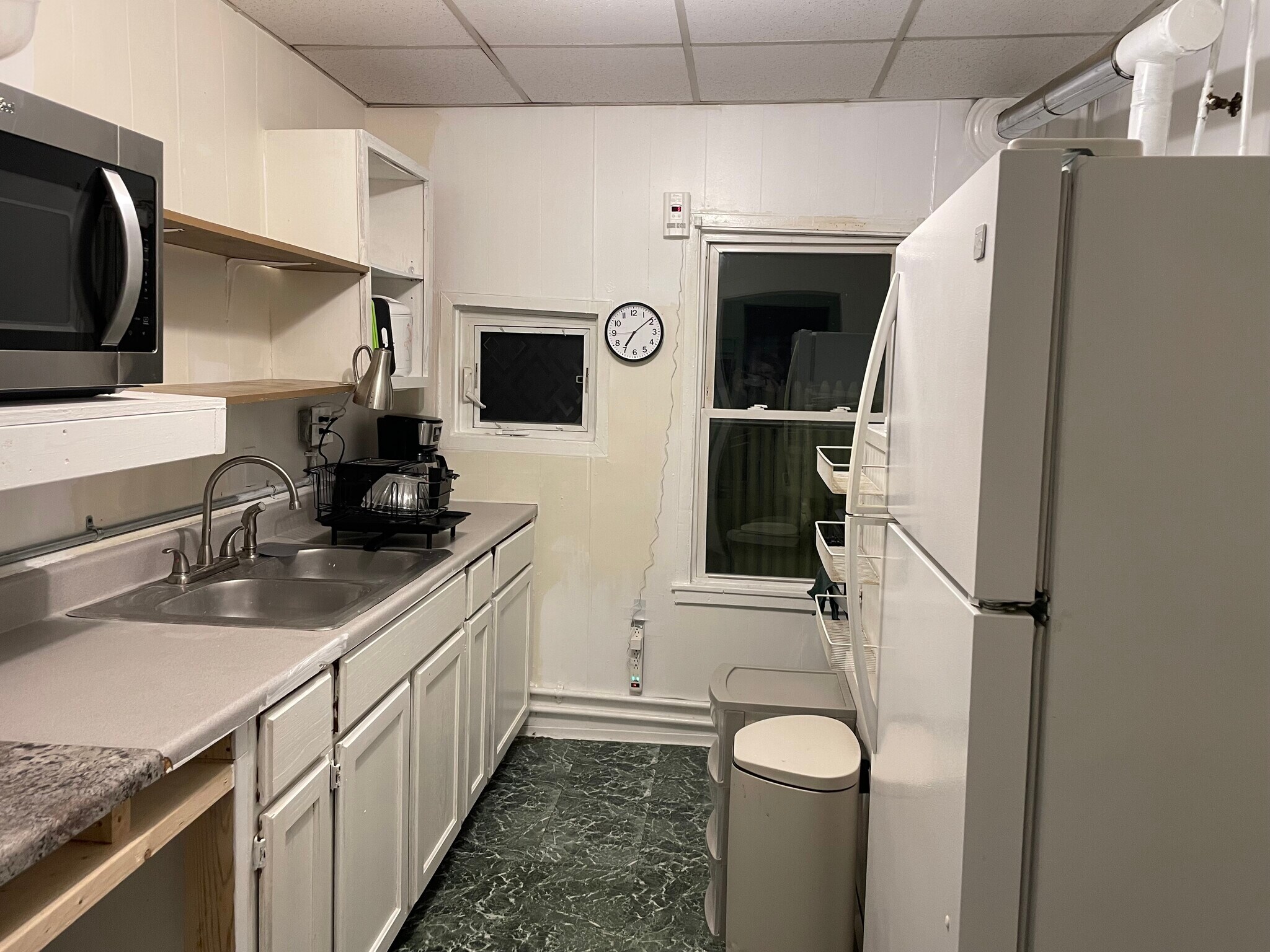 Building Photo - 1849 Highland Ave