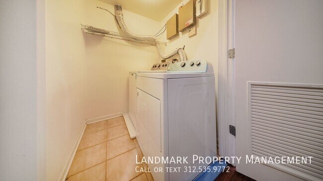 Building Photo - 4428 S Calumet Ave