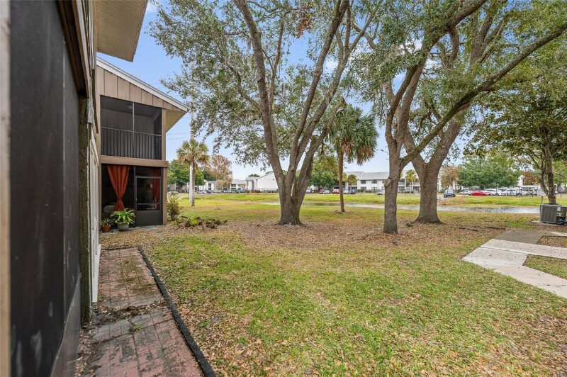 Building Photo - 5071 Eaglesmere Dr