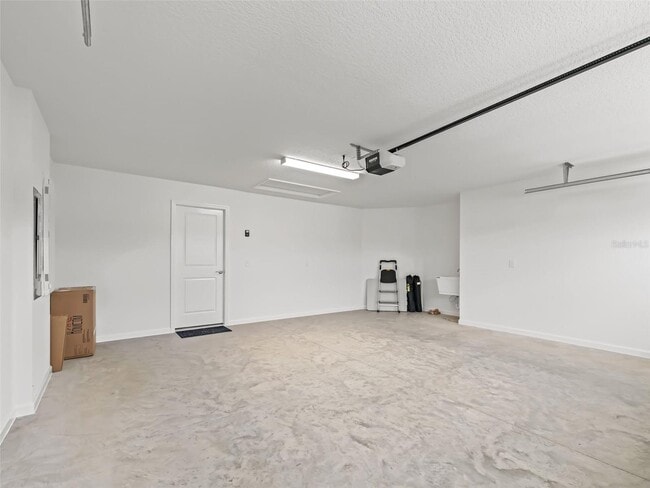 Building Photo - 1642 Echols Ct