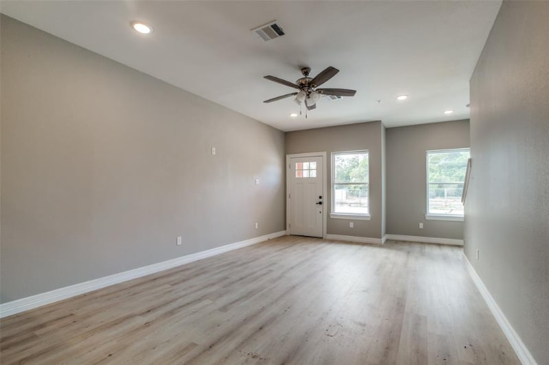 Building Photo - 5262 Ella Blvd