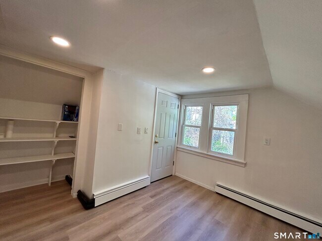 Building Photo - 89-91-91 Newbury St