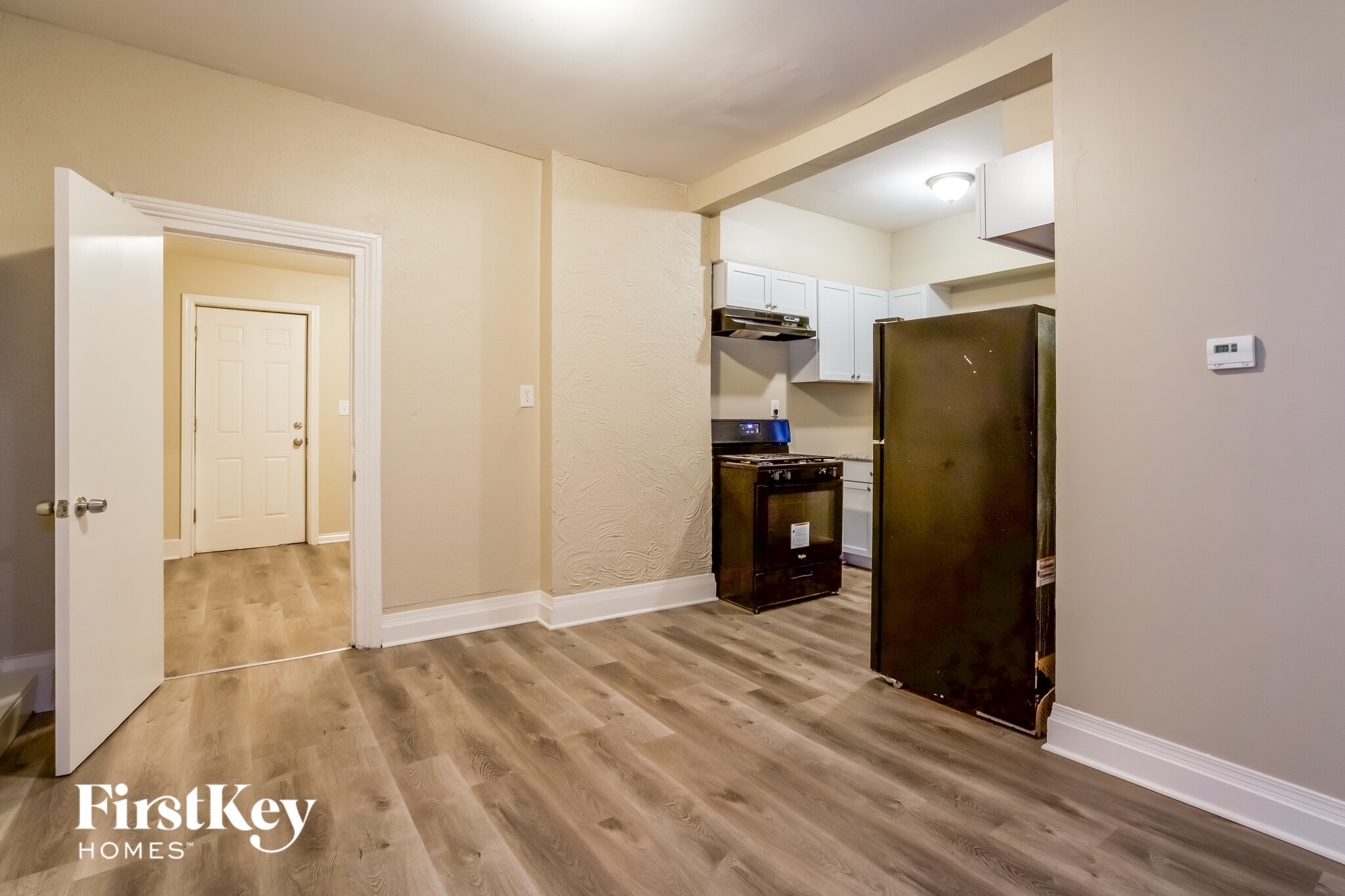 Building Photo - 709 Porter St