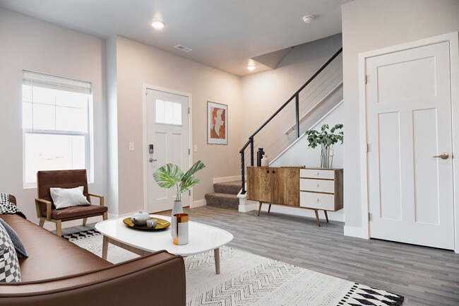 Building Photo - Silos at Ellis Crossing