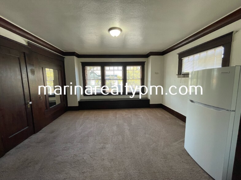 Building Photo - 625 Ohio St