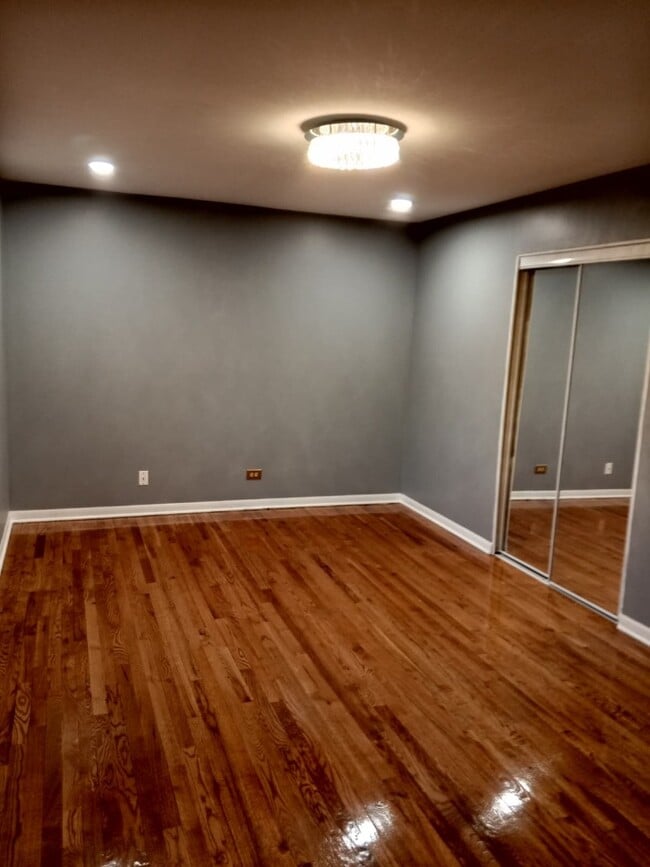 Building Photo - 4N580 Chatham Ct