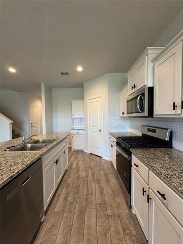 Building Photo - 912 Rothville Ln