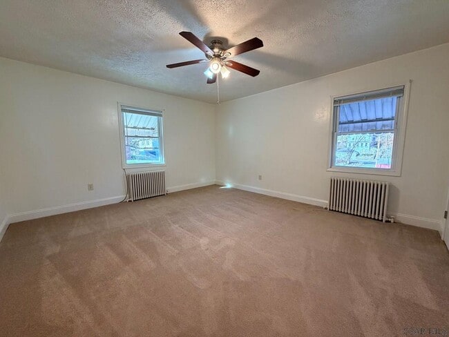 Building Photo - 454 Harshberger Rd