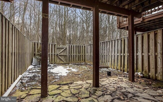 Building Photo - 15592 Three Otters Pl