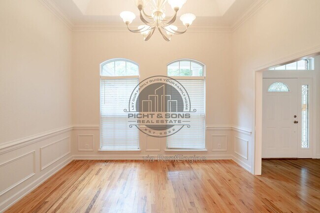 Building Photo - 9540 Starhawk Dr