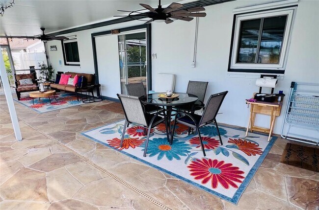 Building Photo - 13607 101st Terrace