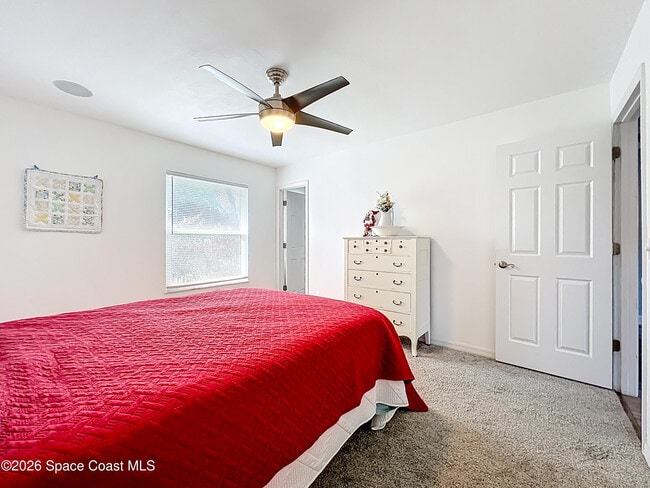 Building Photo - 1614 Earlham Ave NW