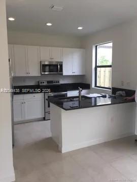 Building Photo - 25232 SW 114th Ave