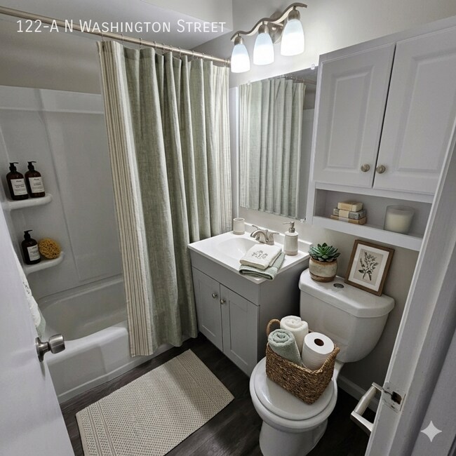 Building Photo - 122-A S Washington St