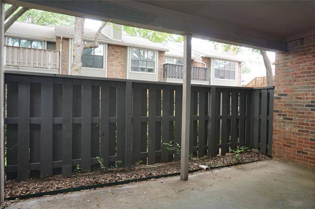 Building Photo - 2728 Copper Creek Dr
